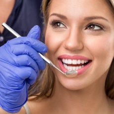 Услуги стоматолога — с выездом на дом