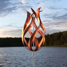 Ветряная вращающиеся кинетическая скульптура "БУТОН"